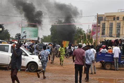 Tensions Escalate As Niger Braces For Attack From ECOWAS