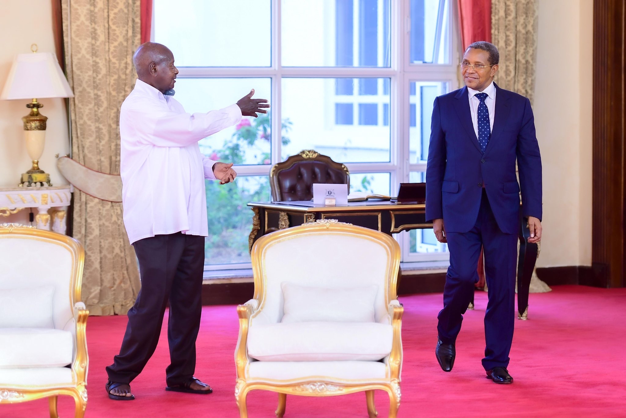 Details! Inside Museveni's Meeting With Tanzania's Former President Jakaya Kikwete